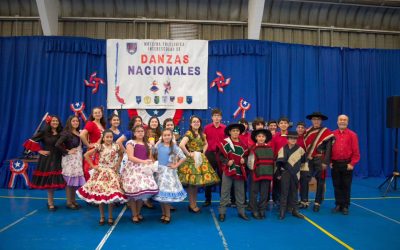 Un Encuentro Inolvidable: Primera Muestra Interescolar de Danzas Folclóricas en el Instituto de Humanidades Antonio Moreno Casamitjana